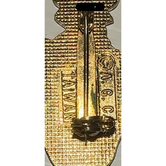 Strawberry Shortcake American Greetings AGC Enamel Pin Brooch 1980s Vintage￼ - Picture 3 of 9